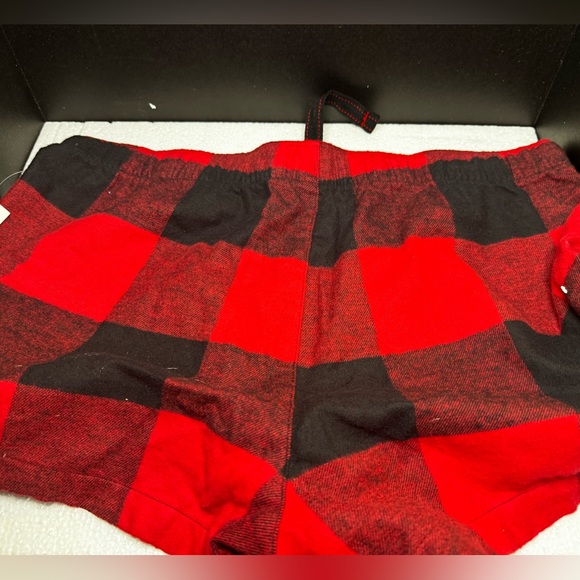 Old Navy Flannel Sleep Shorts - Picture 2 of 7